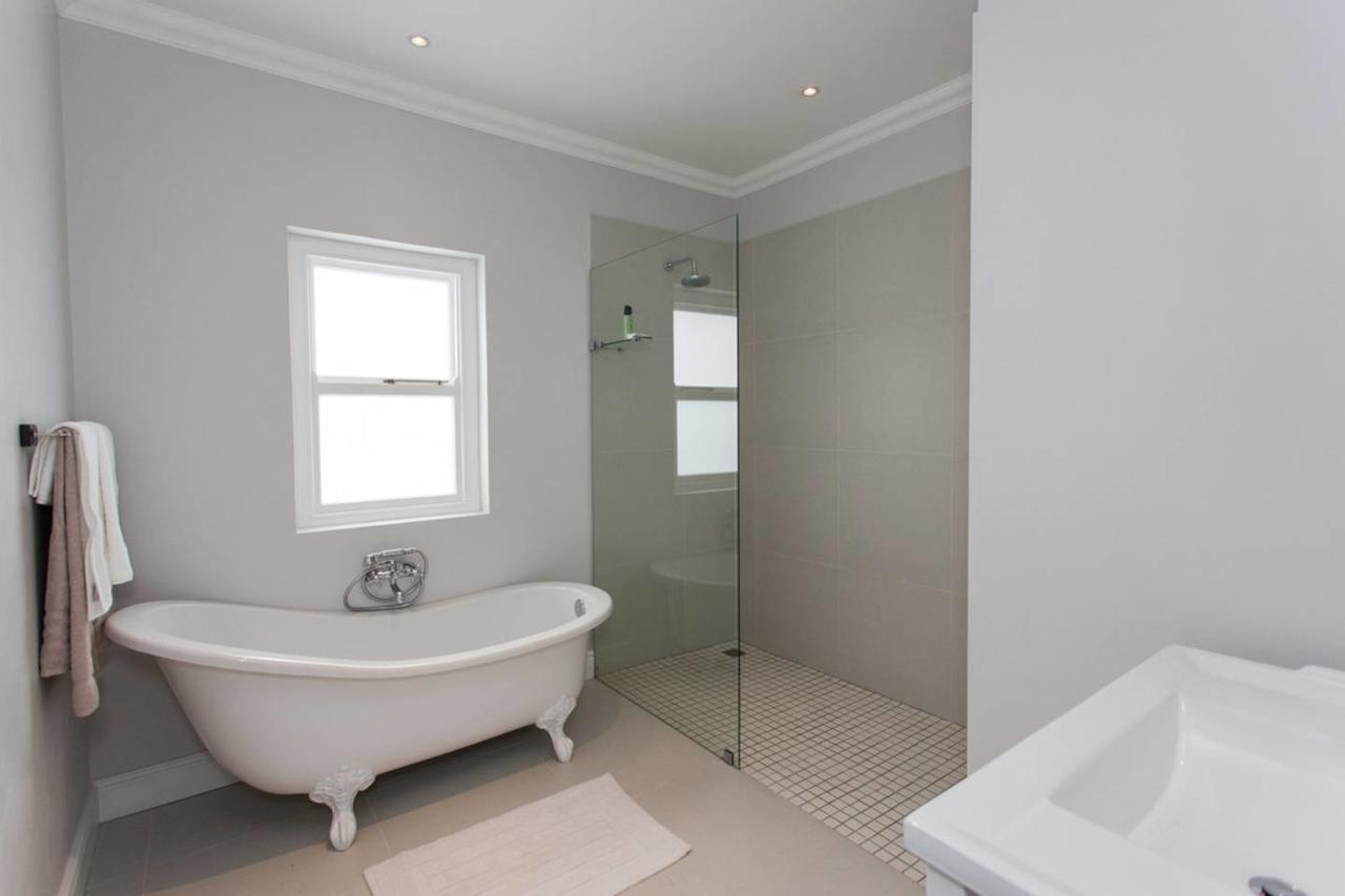 Appartamento Coral Tree Hermanus Esterno foto